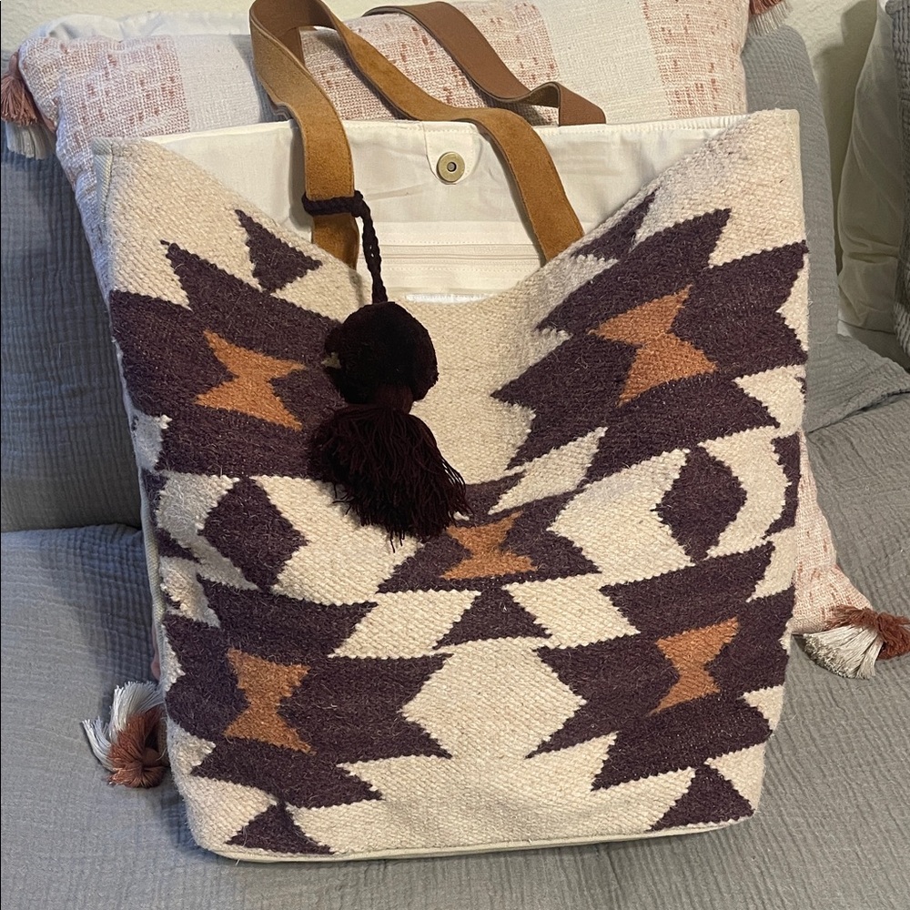 Geometric Patterned Tote Bag - Cream and Brown